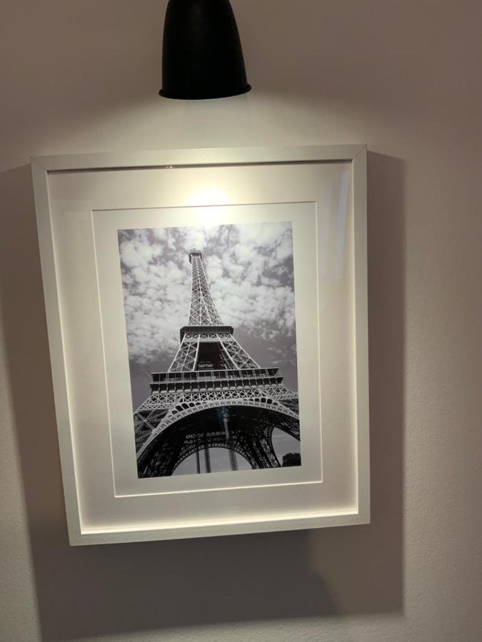 Quartier Bas Montreuil A 3Minutes Du Metro Apartment ภายนอก รูปภาพ